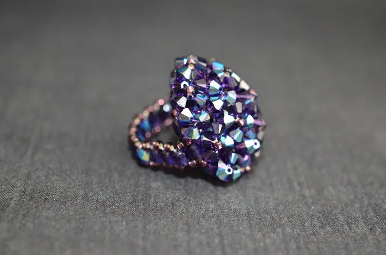 Crystal ring, ball, purple velvet ab