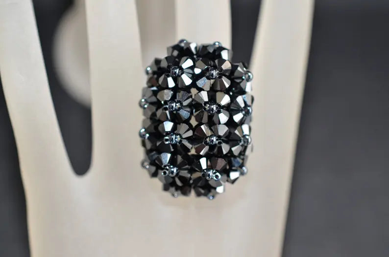 Crystal ring, elongated, 2x hematite, black