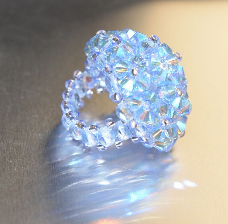 Bague en cristal, crystal light sapphire ab2x