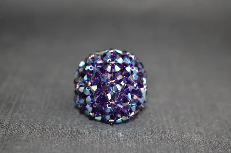 Crystal ring, ball, purple velvet ab
