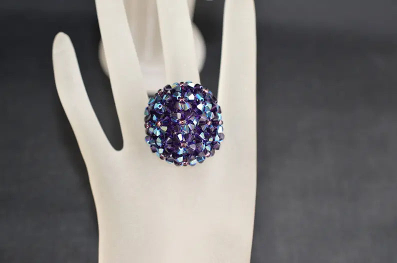 Crystal ring, ball, purple velvet ab