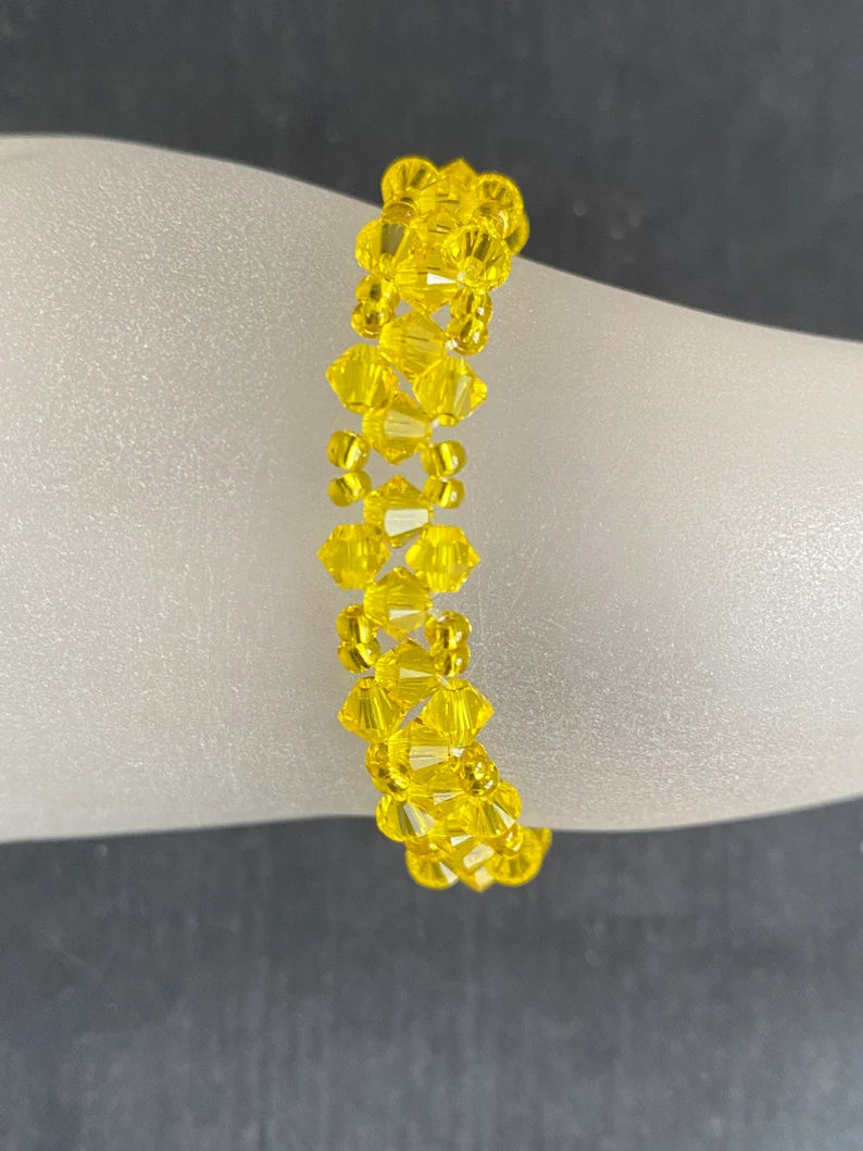 Crystal bracelet, citrine, yellow