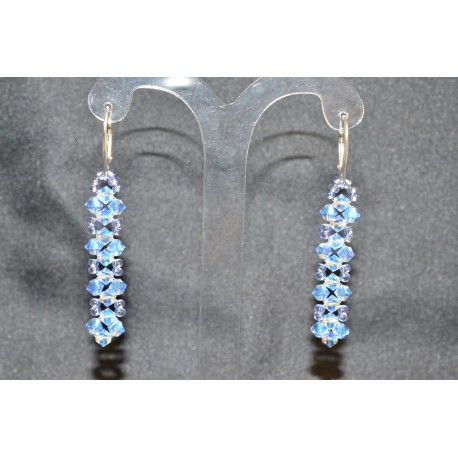 Boucles d'oreille cristal de Swarovski light sapphire ab2x