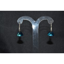 Boucles d'oreille cristal swarovski crochets en argent 925 triangle bermuda blue