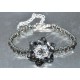 Bracelet cristal de Swarovski fleur crystal silver night avec centre cristal moonlight