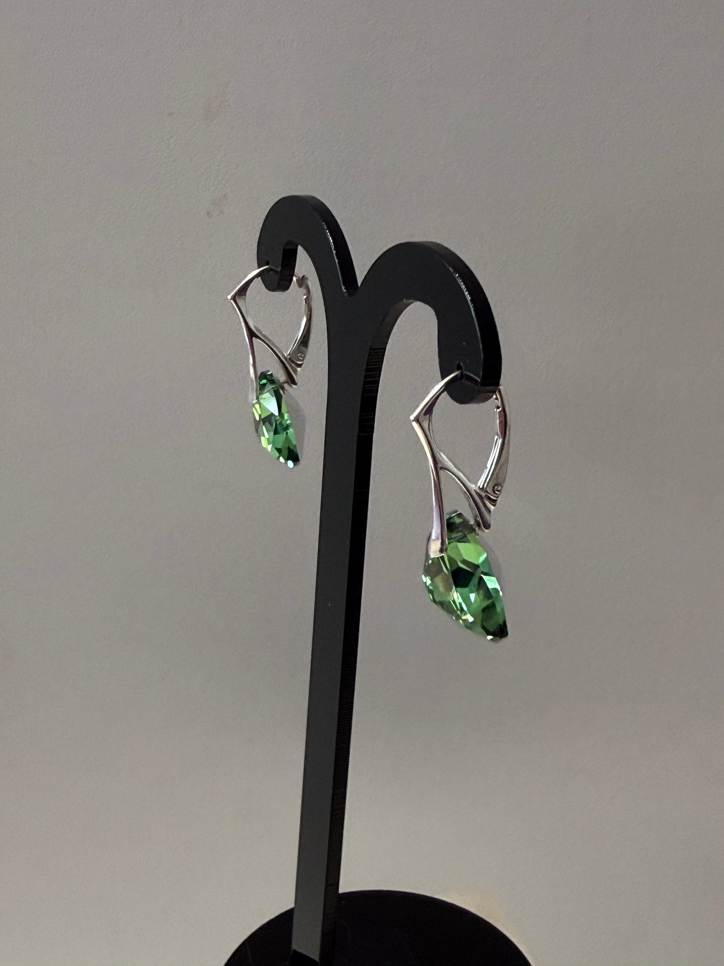 Boucles d’oreilles cristal , argent 925, chic, Trilliant Cut Pendentif Reinvented Péridot Comet Argent Light, Vert