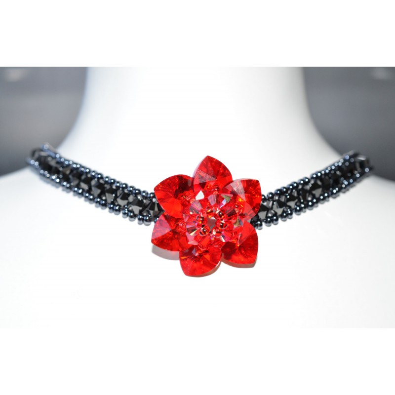 Crystal choker, flower, light siam, hematite 2x