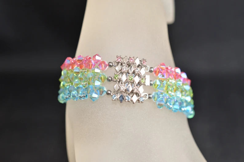 Bracelet cristal, manchette, arc-en-ciel, "Tri-fantastique"