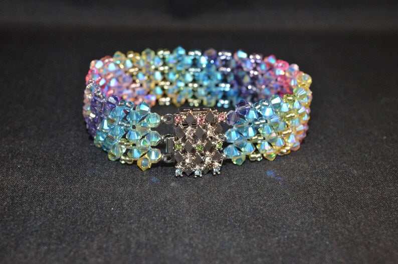 Bracelet cristal, fermoir strass, arc-en-ciel, multicolore