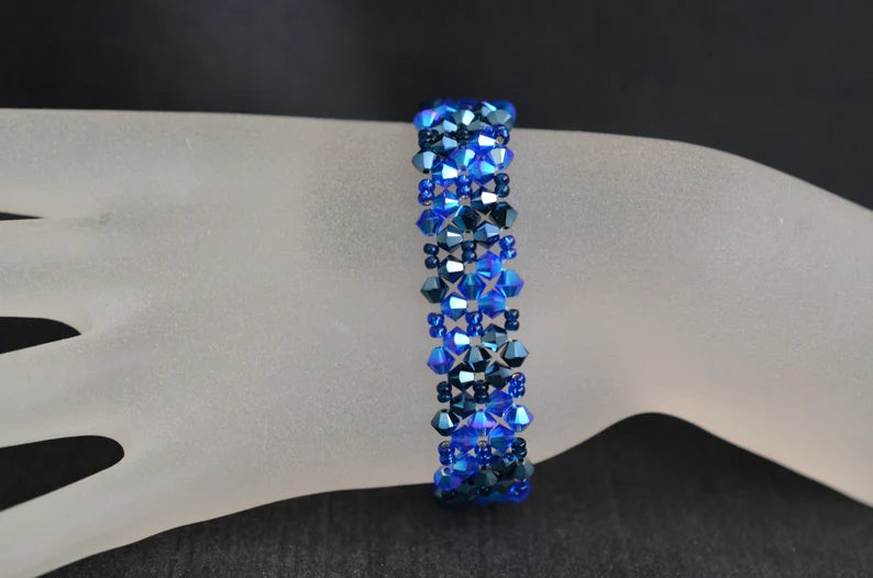 Bracelet cristal, manchette, majestic blue ab2x, metallic blue