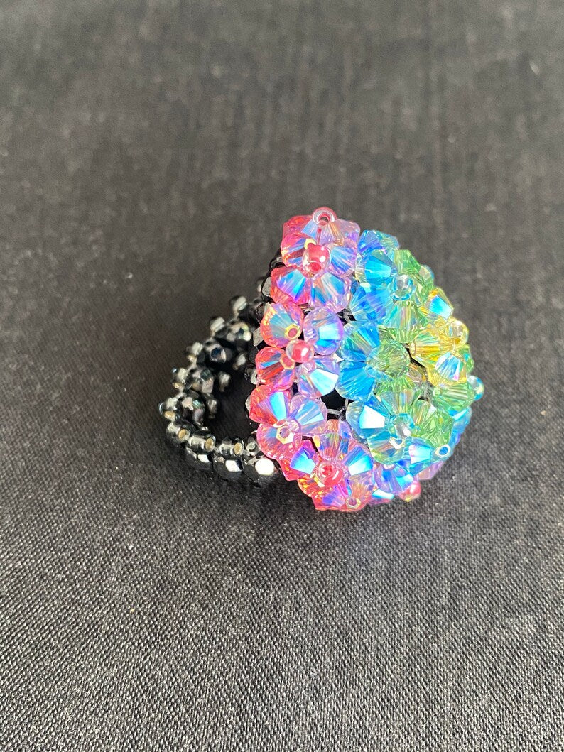 Crystal ring, rainbow