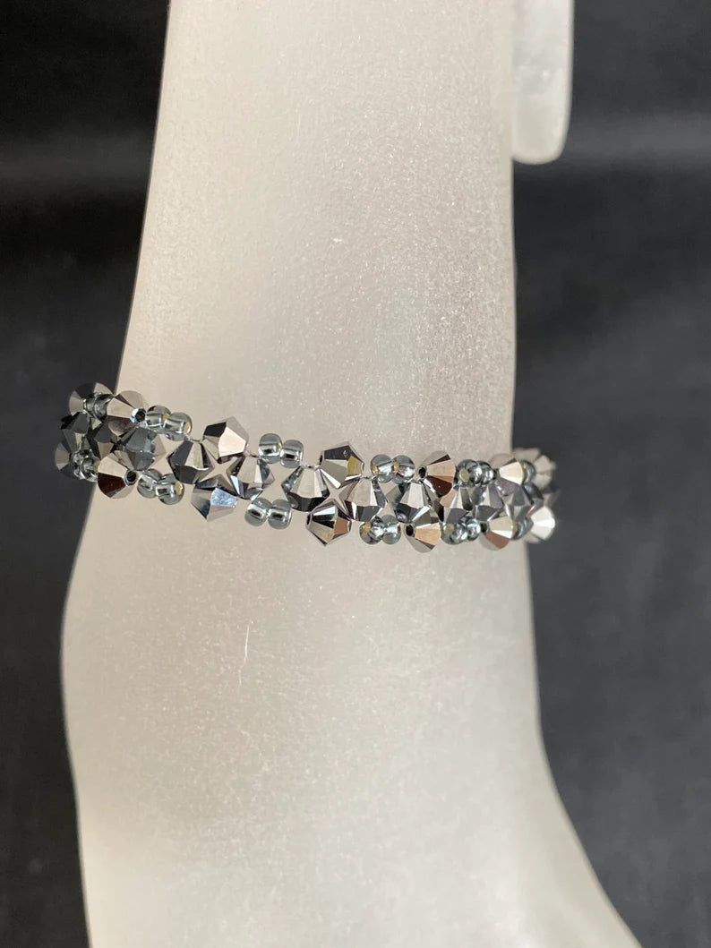 Crystal bracelet, light chrome crystal 2x