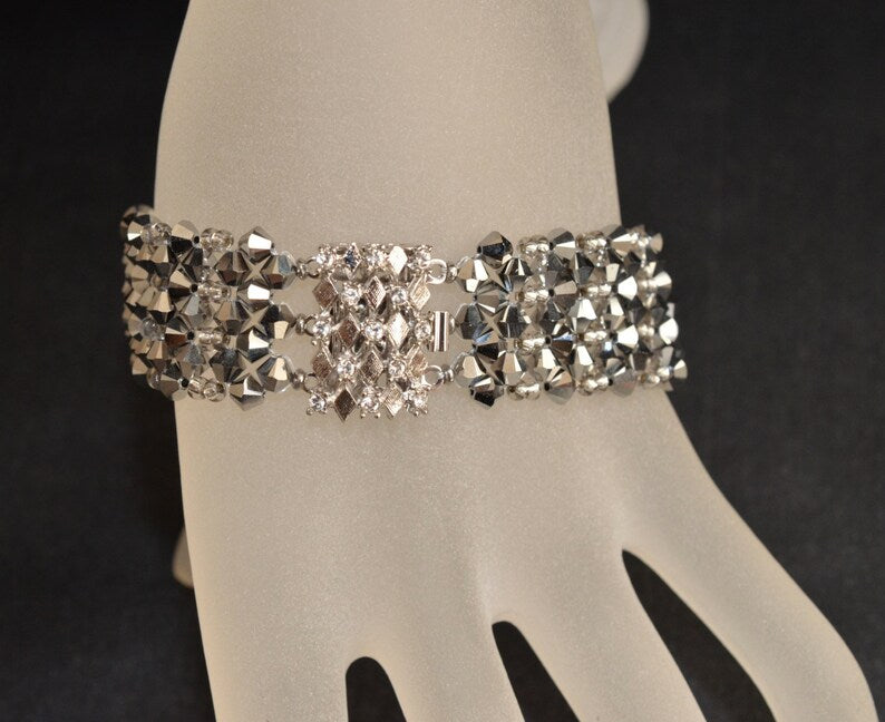 Crystal bracelet, light chrome 2x, rhinestone clasp